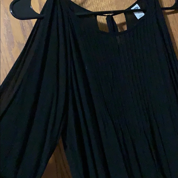 Black Open Shoulder Top - Picture 2 of 5